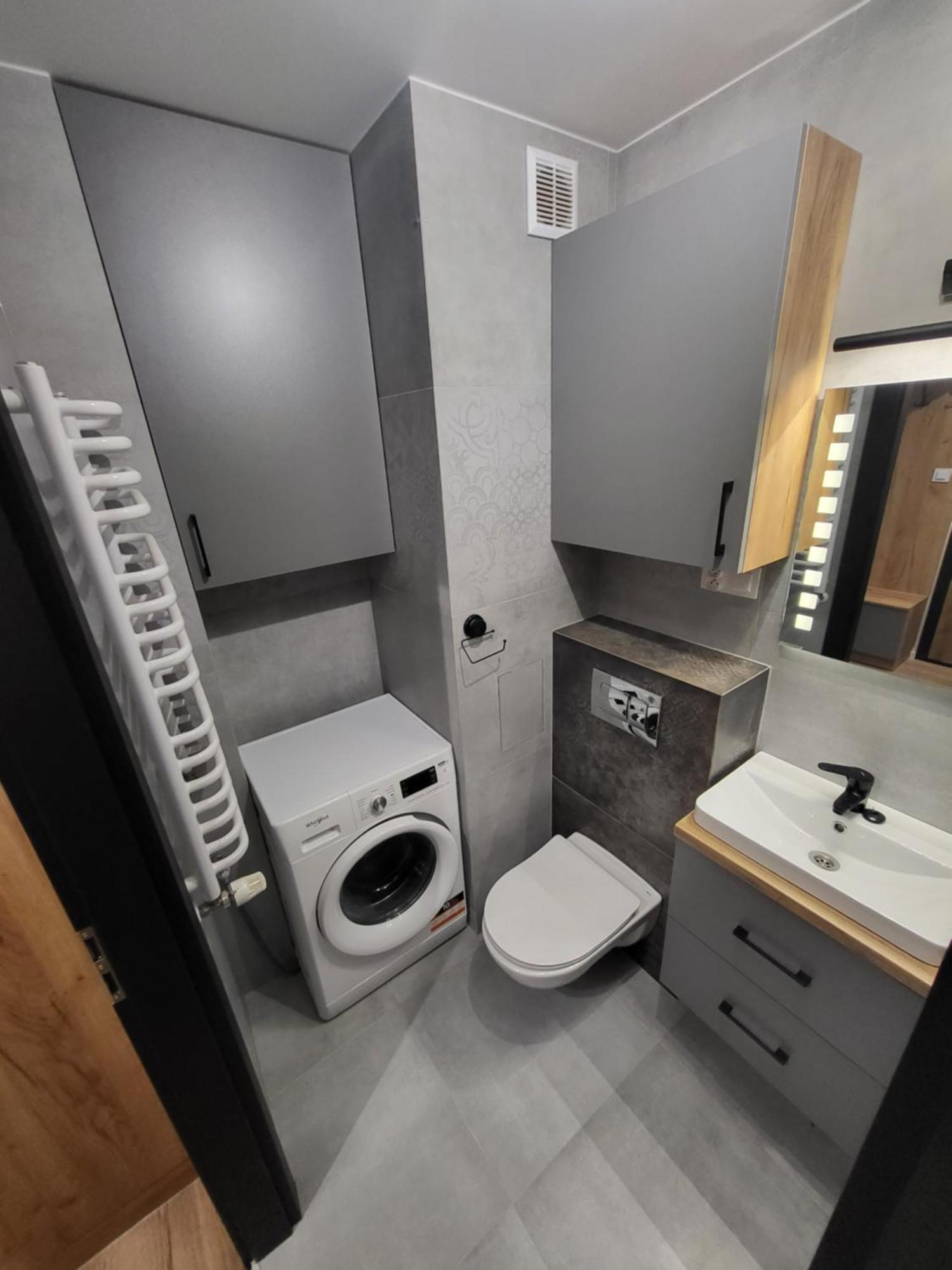 Handy Apartamenty - Mieszkania Na Doby W Centrum Rzeszowa Exterior foto