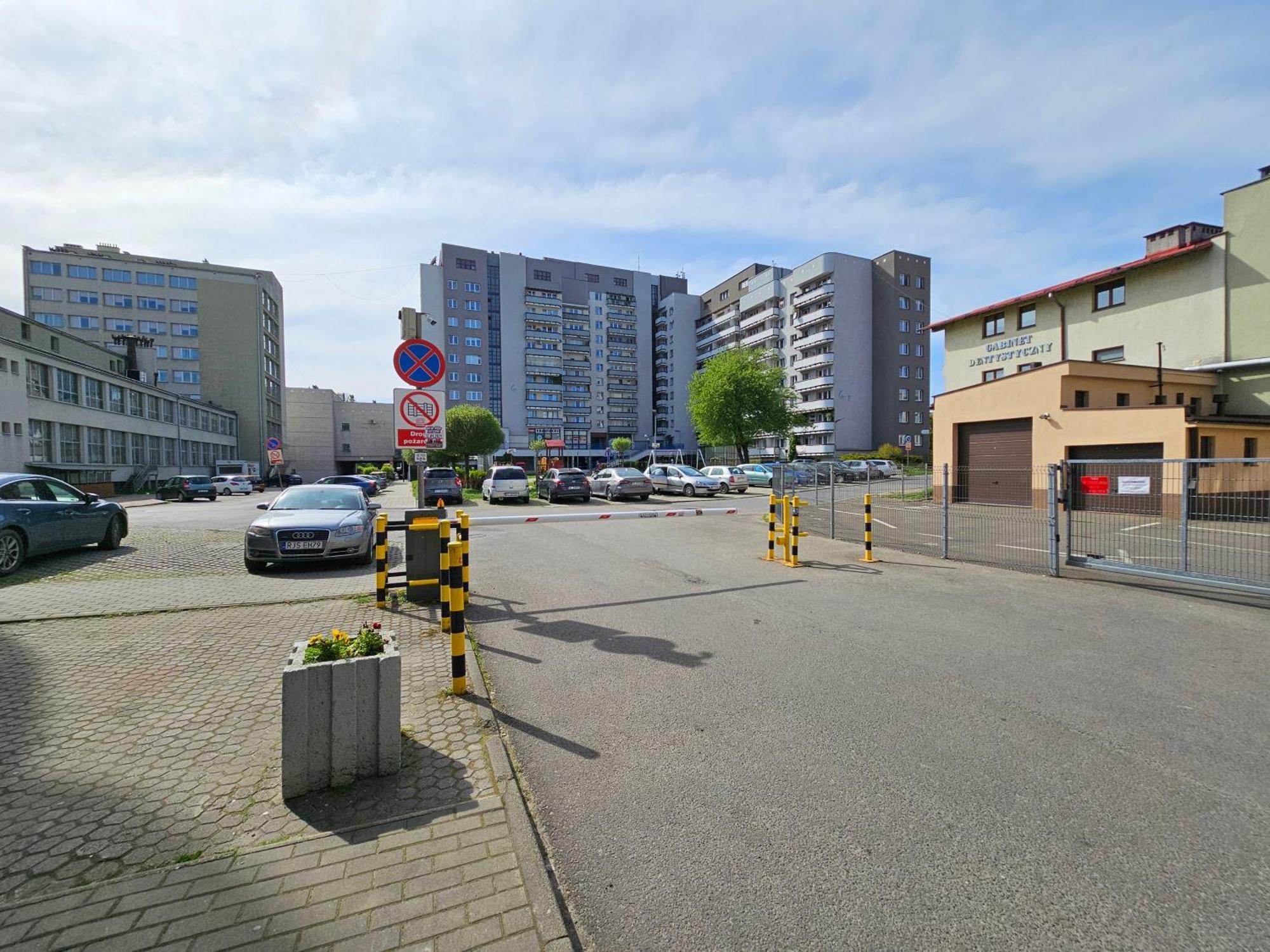 Handy Apartamenty - Mieszkania Na Doby W Centrum Rzeszowa Exterior foto